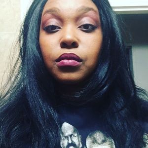 Meet your Posher, Lindsey